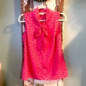 THE LOFT -Adorable and versatile sleeveless top